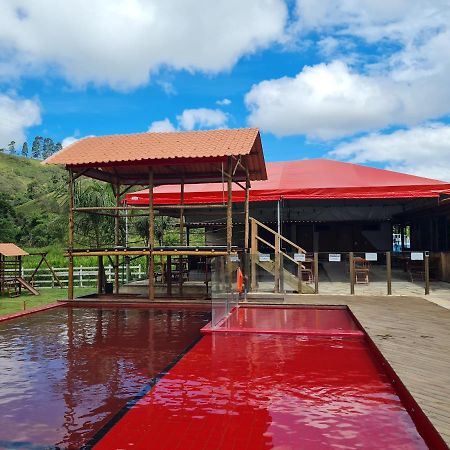 Hotel Chale De Minas بارباسينا المظهر الخارجي الصورة